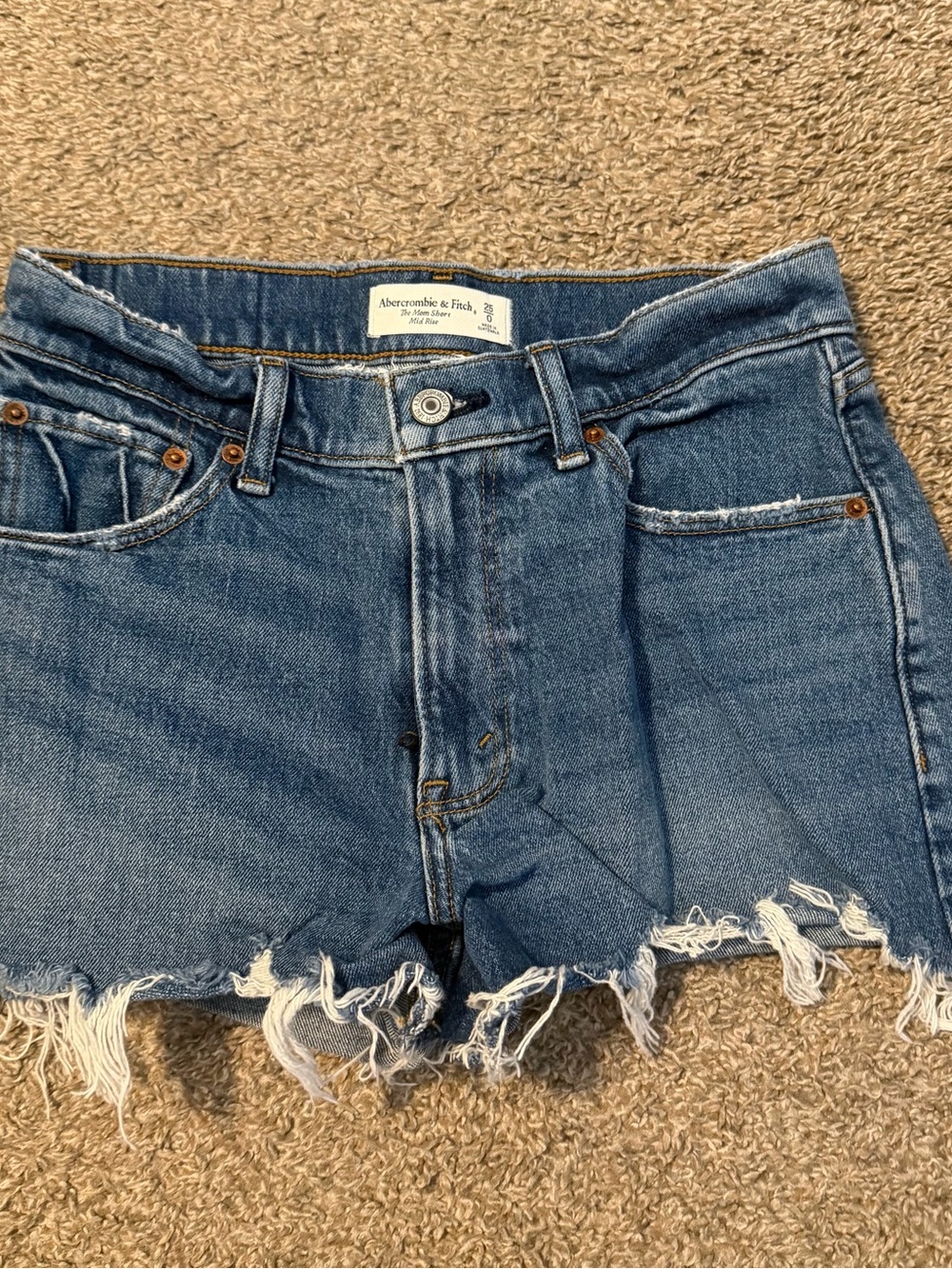 Abercrombie & Fitch Mom Short Mid Rise Denim Shorts Women’s Size 25 / 0
